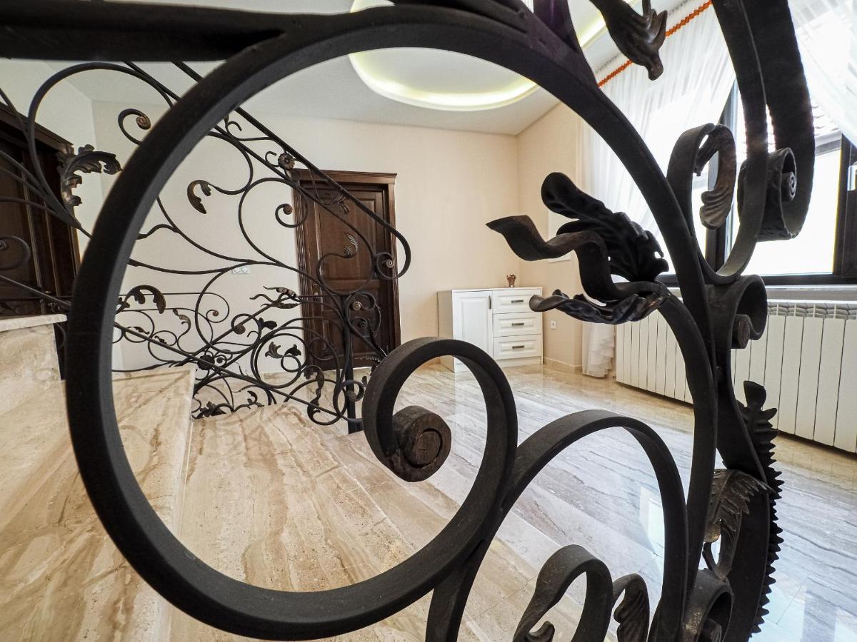 Boutique Central سيبيو المظهر الخارجي الصورة